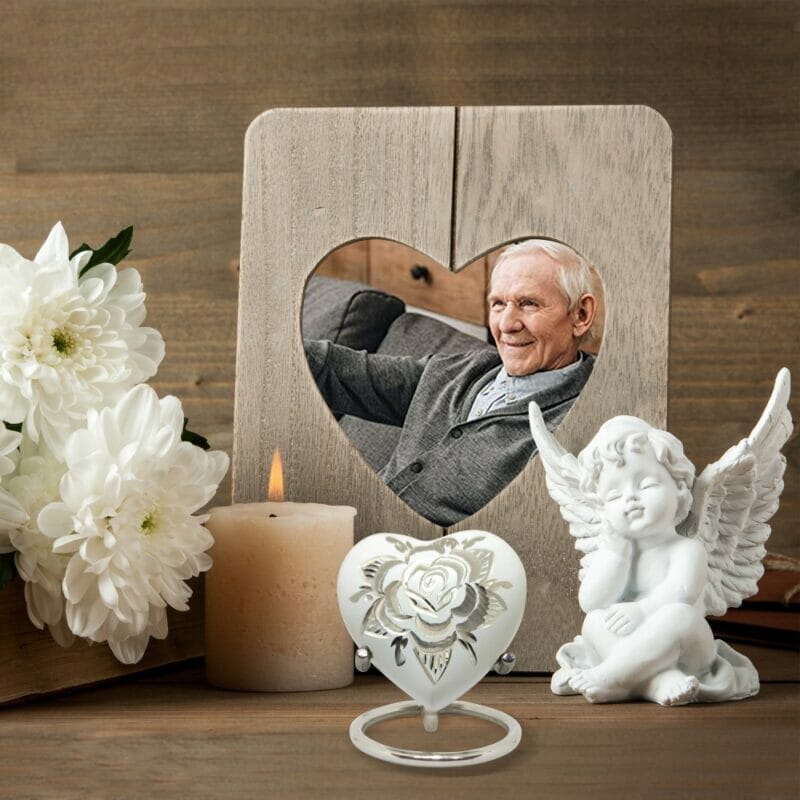White Rose - Heart Shaped Keepsake Urn - Image 5